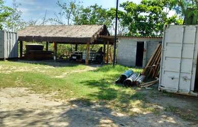 Imagem 13: Galpão frente a rod. Niterói/Manilha fundo pra baia de Guanabara
