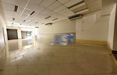 Imagem: O depósito para alugar possui e está localizado em Pinheiros