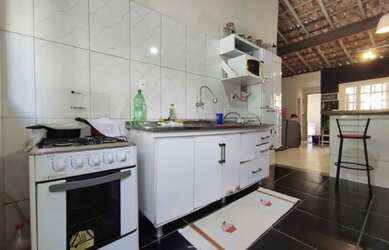 Imagem 2: Vendo ou permuta casa em ubatuba por chácara ou area na serra da mantiqueira