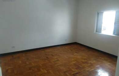 Imagem: A casa possui 1 Dormitório, 1 Banheiro, 50m² de Área e está