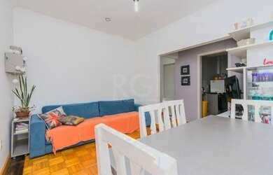 Imagem 2: Apartamento em Bom Fim. 80m² de Área, 2 Banheirose3 Dormitórios