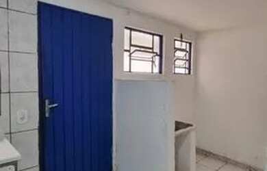 Imagem: A casa possui 1 Dormitório, 1 Banheiro, 60m² de Área e está