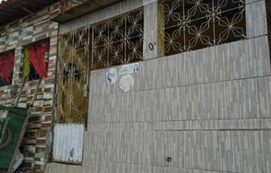 Imagem: A casa possui 1 Dormitório, 1 Banheiro e está localizado