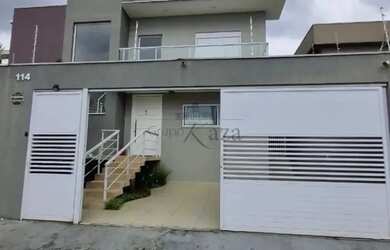 Imagem 9: Sobrado Espaçoso 3 Dormitórios (1 Suíte) + Planejados e Churrasqueira no Villa Branca, Jac