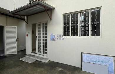 Imagem: O depósito possui 630m² de Área e está localizado em Praça