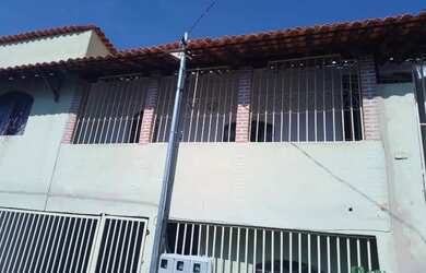 Imagem: A casa possui 1 Dormitório, 1 Banheiro e está localizado