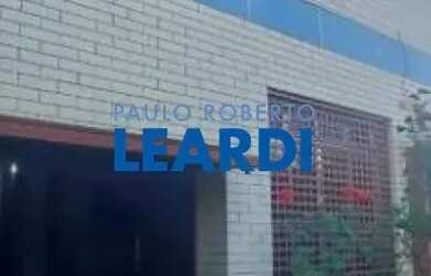 Imagem: A casa à venda possui 3 Dormitórios, 3 Banheiros, 3 Vagas