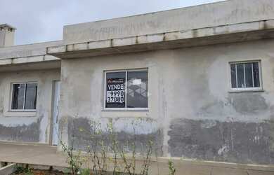 Imagem: A casa possui 2 Dormitórios, 1 Banheiro, 90m² de Área e