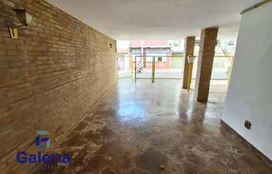 Imagem: O depósito possui 235m² de Área e está localizado em Alto