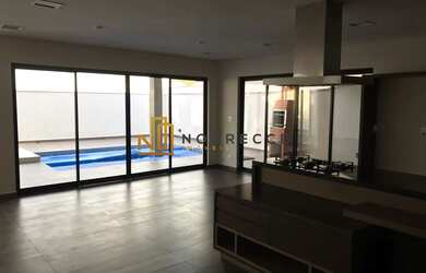 Imagem 5: Casa sobrado, alto padrão para venda ou locação localizada no Condomínio Jardim Vila Parad