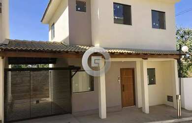 Imagem: A casa possui 3 Dormitórios, 2 Banheiros, 80m² de Área e