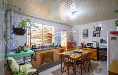 Imagem 4: Casa Com Terreno Amplo!