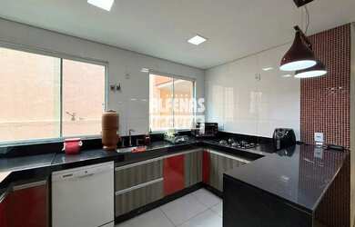 Imagem 10: Casa Geminada à venda 4 quartos no Bairro CABRAL