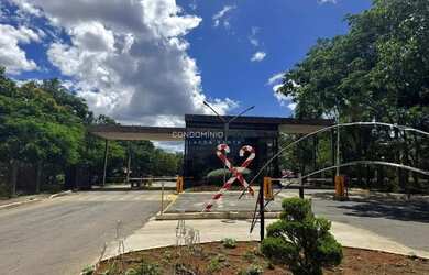 Imagem: O terreno possui 796m² de Área e está localizado em Parque