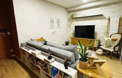 Imagem: O apartamento possui 2 Dormitórios, 2 Banheiros, 2 Vagas na