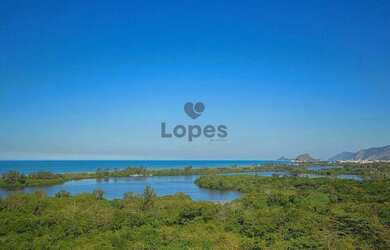 Imagem: O apartamento possui 4 Dormitórios, 5 Banheiros, 4 Vagas na