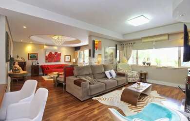 Imagem: Imóvel para venda possui 340 metros quadrados com 3 quartos