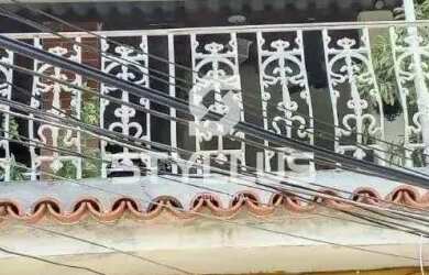 Imagem: A casa possui 2 Dormitórios, 2 Banheiros, 1 Vaga na garagem