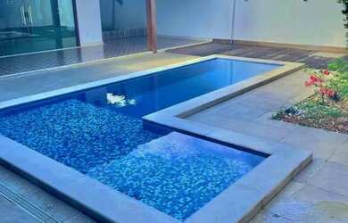 Imagem: A casa em condomínio possui 4 Dormitórios, 5 Banheiros, 4