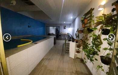 Imagem: A casa possui 2 Dormitórios, 2 Banheiros, 1 Vaga na garagem