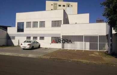 Imagem: O depósito possui 5 Vagas na garagem, 400m² de Área e está