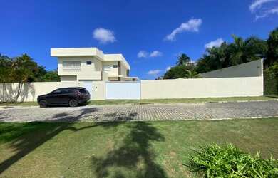 Imagem 4: Casa de Condomínio Jardim Santo Antônio, ao lado do casa de palha