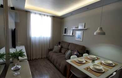 Imagem: O apartamento possui 2 Dormitórios, 1 Banheiro, 1 Vaga na garagem