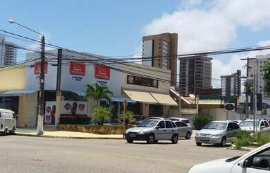 Imagem: O depósito possui 10m² de Área e está localizado em Tirol