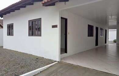 Imagem 4: Alugo casa no Rau. 240m² de Área, 3 Vagas na garageme3 Dormitórios