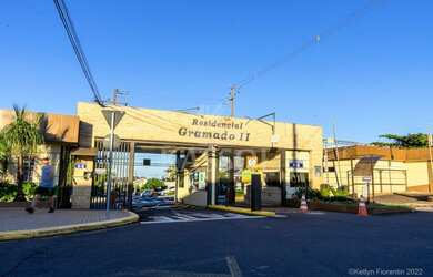 Imagem: A casa possui 3 Dormitórios, 1 Banheiro, 170m² de Área e