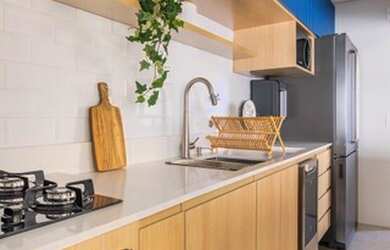 Imagem: O apartamentoe possui 2 Dormitórios, 1 Banheiro, 1 Vaga na