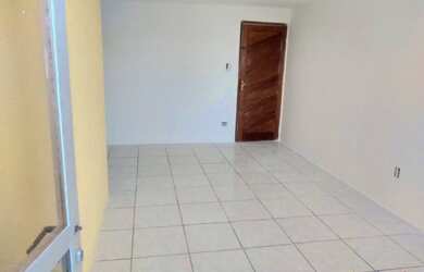 Imagem 4: JN Apartamento grande na Avenida em Pau Amarelo, 140m²