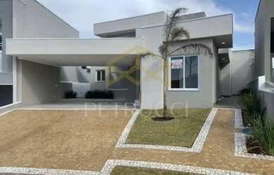 Imagem: A casa em condomínio possui 3 Dormitórios, 4 Banheiros, 2