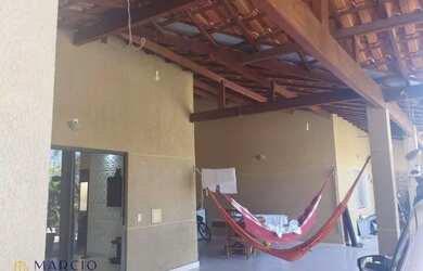 Imagem: A casa em condomínio possui 3 Dormitórios, 2 Banheiros, 200m²