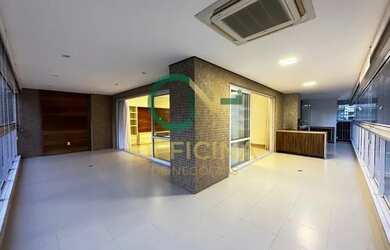 Imagem: O apartamento possui 3 Dormitórios, 3 Banheiros, 3 Vagas na