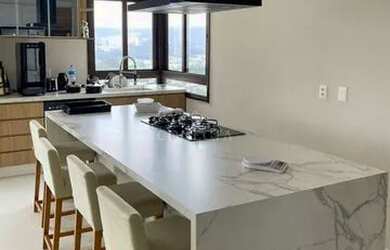 Imagem: O apartamento possui 3 Dormitórios, 4 Banheiros, 4 Vagas na