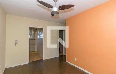 Imagem: O apartamento possui 2 Dormitórios, 1 Banheiro, 71m² de Área