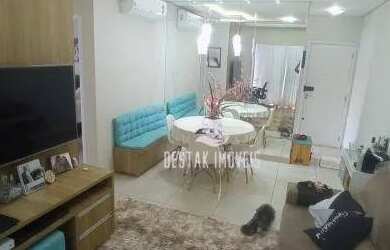 Imagem: O apartamento possui 2 Dormitórios, 1 Banheiro, 1 Vaga na garagem