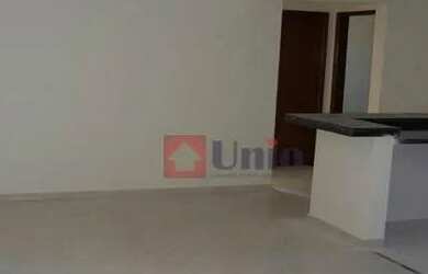 Imagem: O apartamento possui 2 Dormitórios, 2 Banheiros, 2 Vagas na