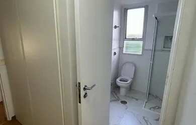 Imagem: O apartamento possui 3 Dormitórios, 3 Banheiros, 2 Vagas na