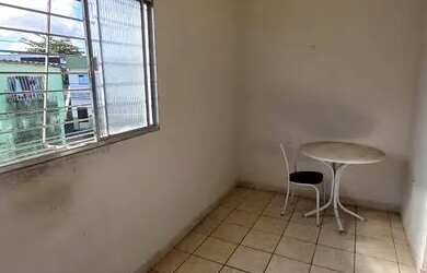 Imagem: A casa possui 2 Dormitórios, 2 Banheiros, 1 Vaga na garagem