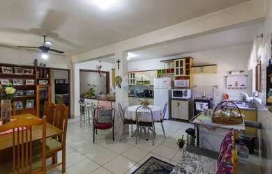 Imagem 2: Casa ampla no Bairro Nossa Senhora do Rosário 6 dormitórios (2 suítes), 5 banheiros, churr