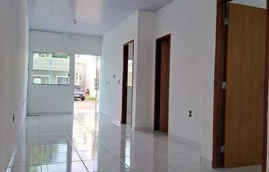 Imagem 6: VENDO LINDA CASA NO FLORES. E. CONDOMÍNIO FECHADO..