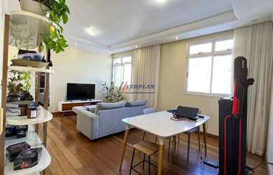 Imagem: O apartamento possui 3 Dormitórios, 2 Banheiros, 1 Vaga na