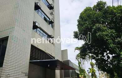 Imagem: O depósito possui 2 Vagas na garagem e 203m² de Área e está