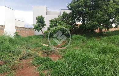 Imagem: O terreno possui 300m² de Área e está localizado em Caldas