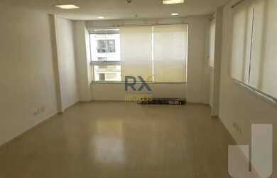 Imagem: O depósito possui 2 Vagas na garagem, 50m² de Área e está