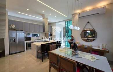 Imagem 13: Venha navegar nesse majestoso sobrado mobiliado com aparência de navio...