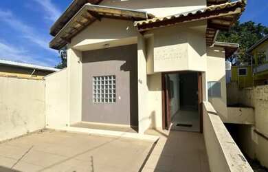 Imagem: Casa em Jacareí 5 salas 4 banheiros e grande garagem subsolo