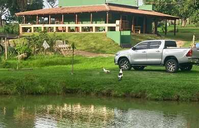 Imagem: A fazenda possui 26m² de Área e está localizado em Serranópolis